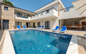 Awesome Home In Rastane Gornje With Wifi